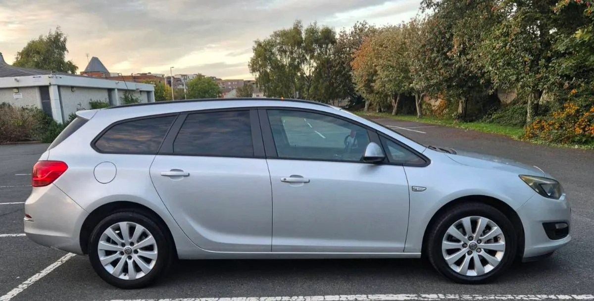 Vauxhall Astra - Image 3