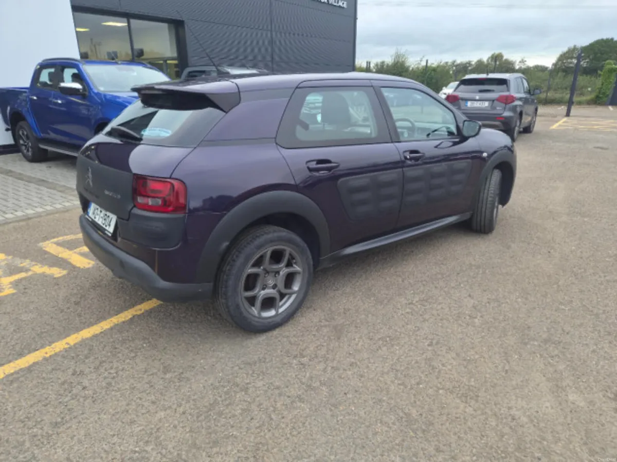 Citroen C4 Cactus 1.2 Pure Tech (82) Feel 5DR - Image 5