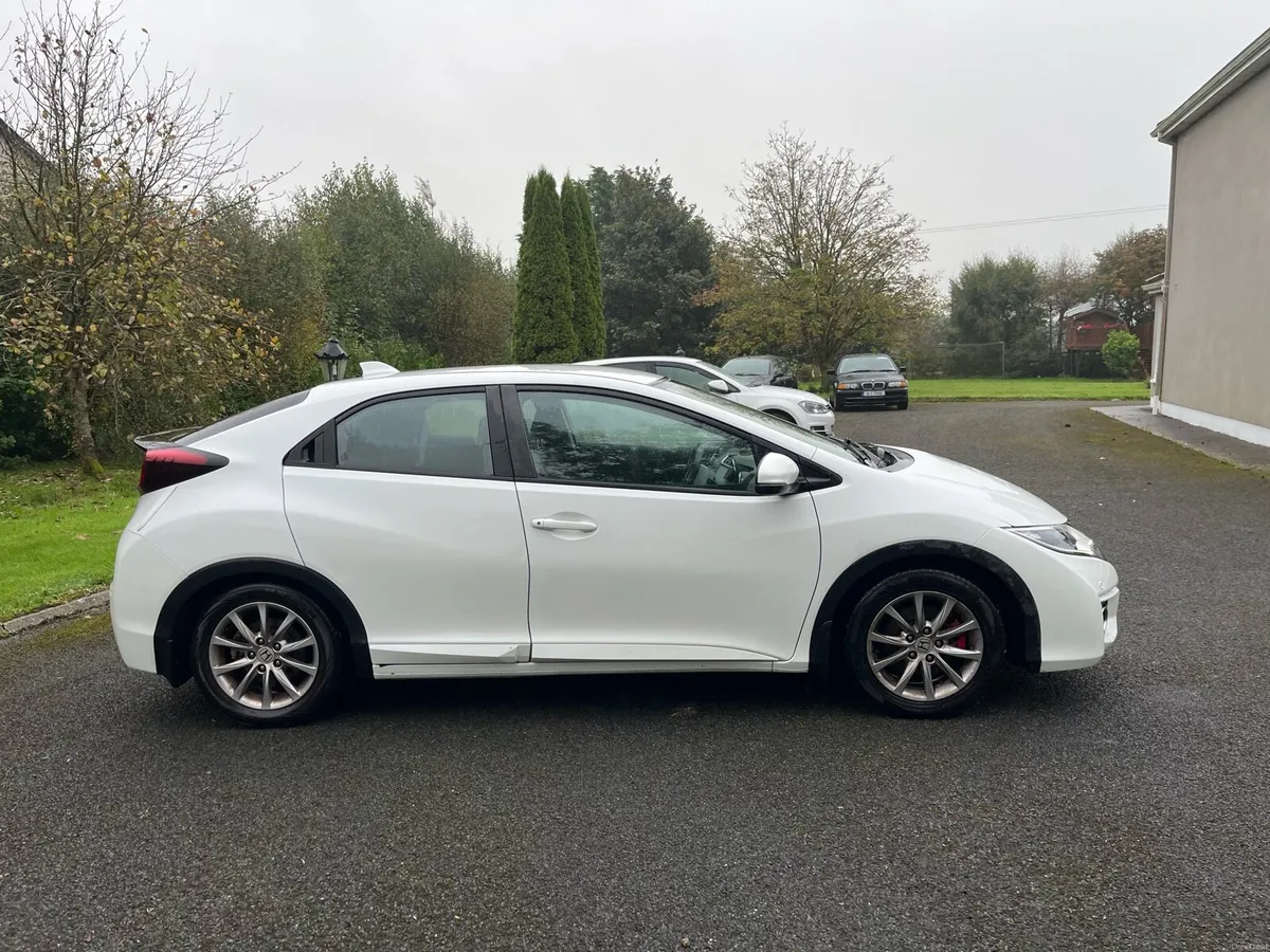 Honda civic (New NCT) - Image 2