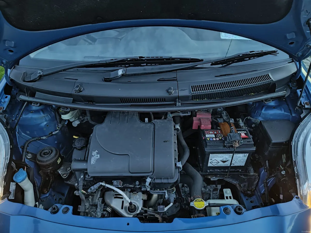 Car - Image 6