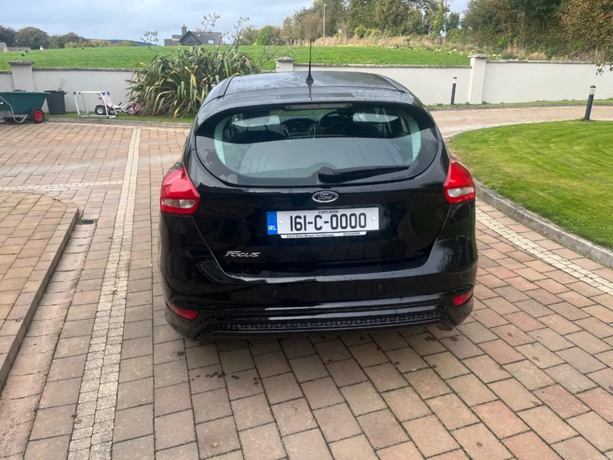 Ford Focus ZETEC S TDCI - Image 6