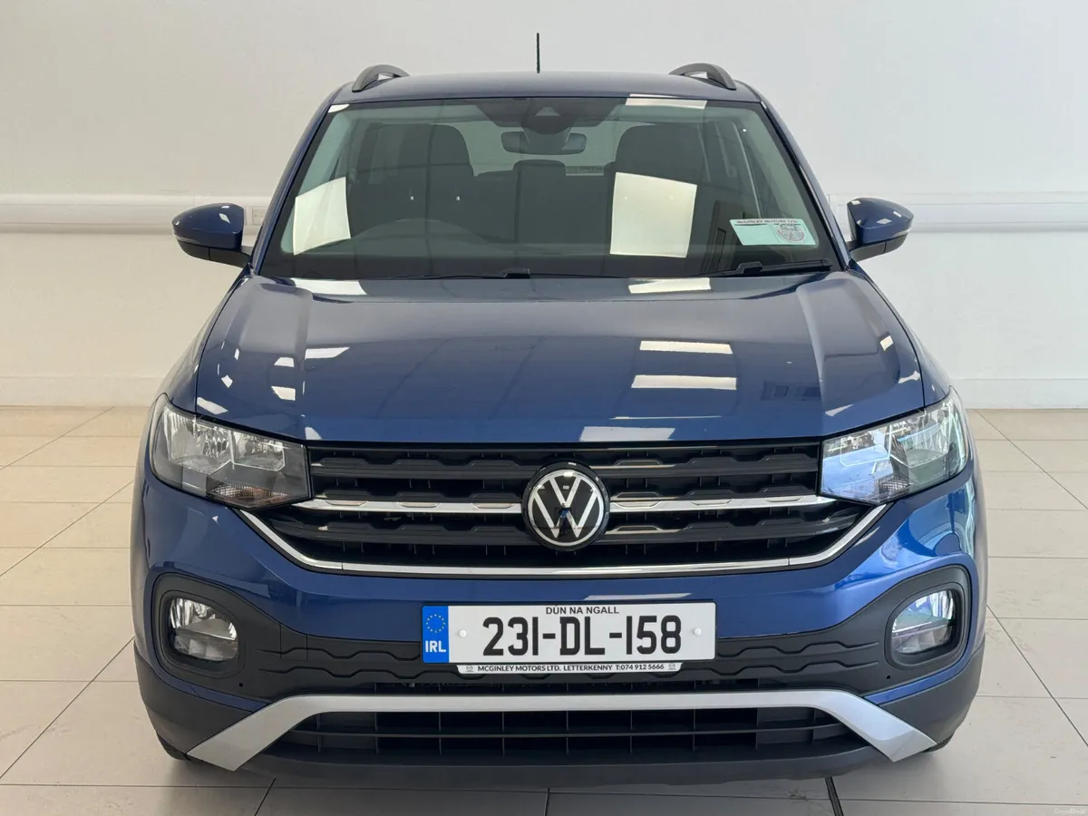 Volkswagen T-Cross 2023 - Image 2