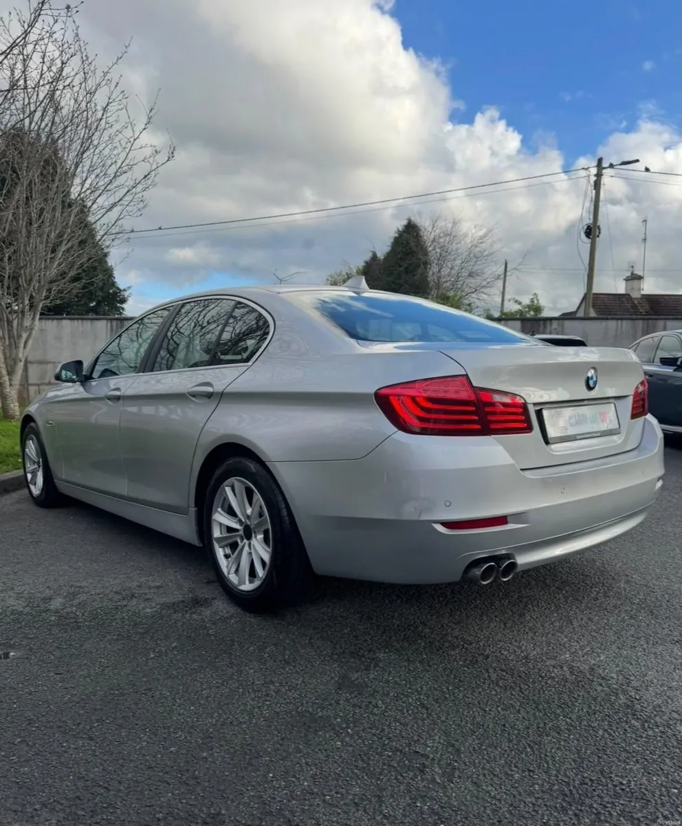 BMW 5-Series 2014 - Image 6