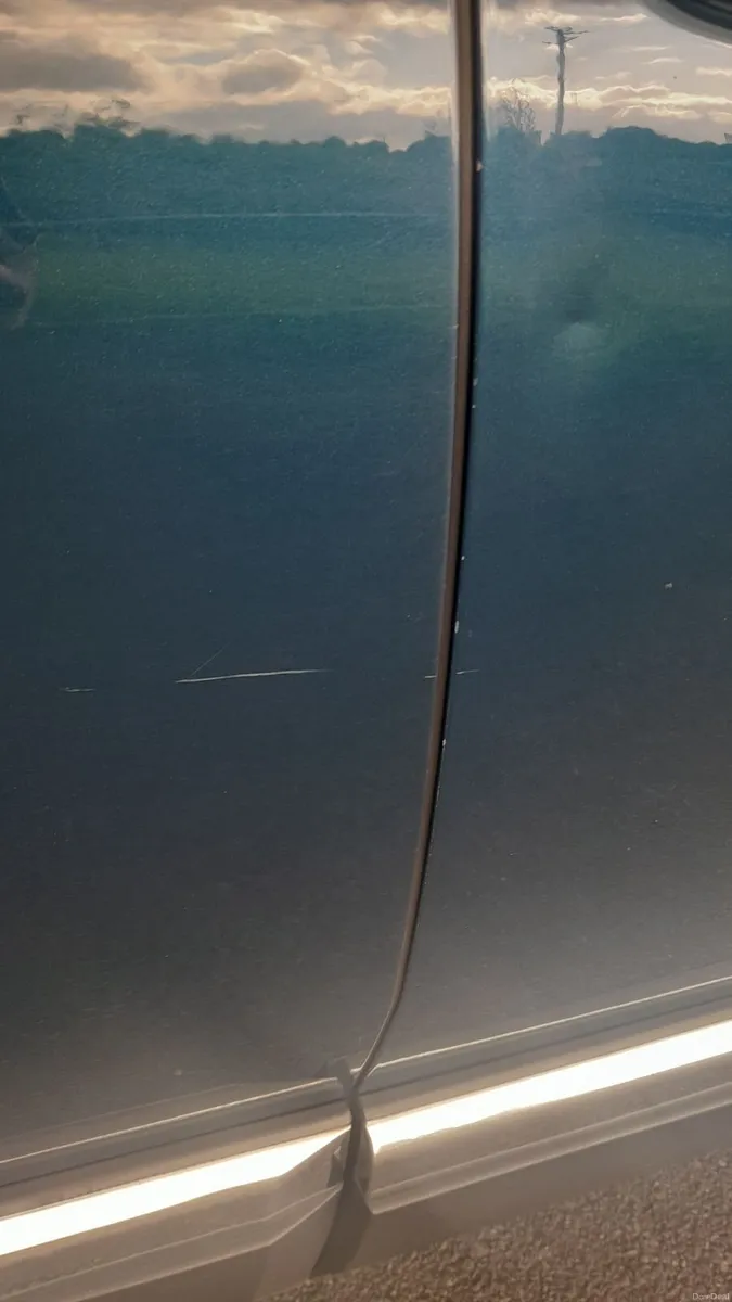 Peugeot 5008 2021 - Image 2