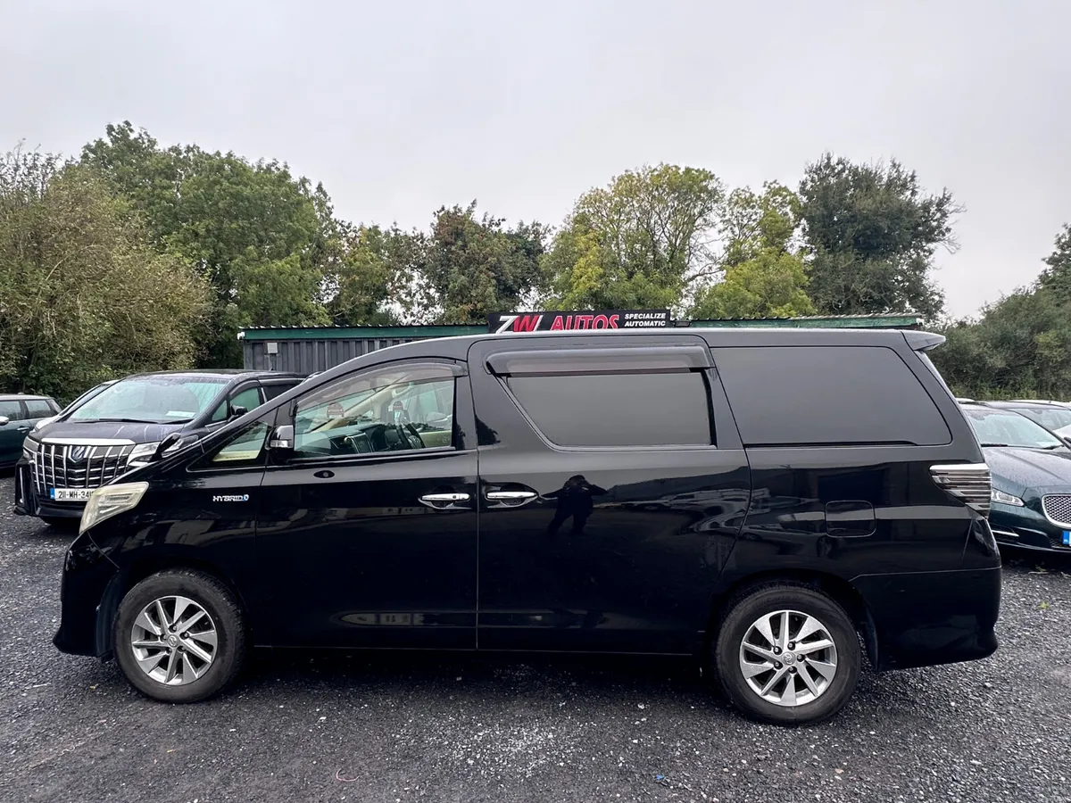 2014 TOYOTA ALPHARD HYBRID 7 seats - Image 4