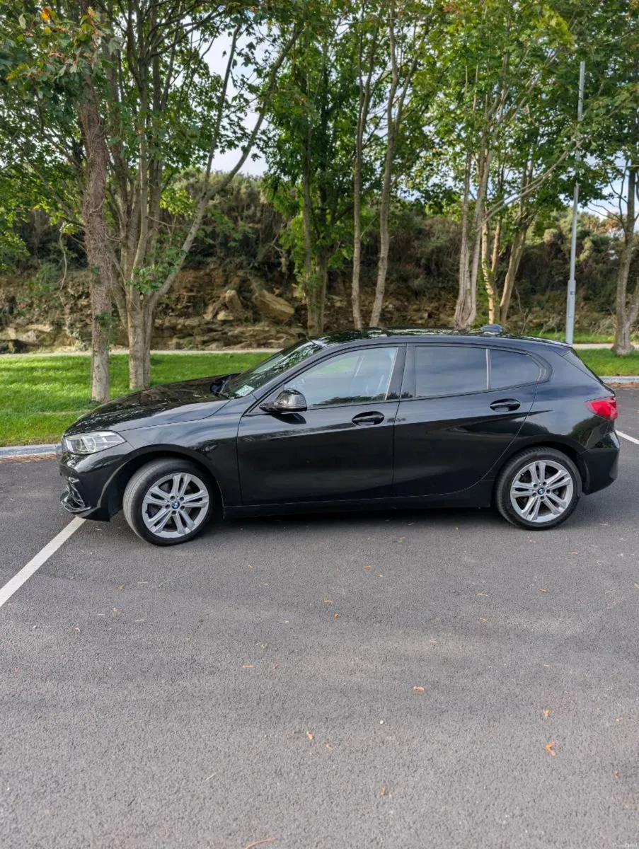 Car - Image 2