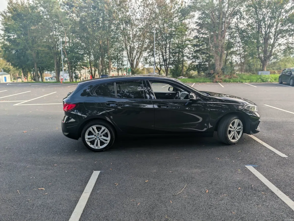Car - Image 5