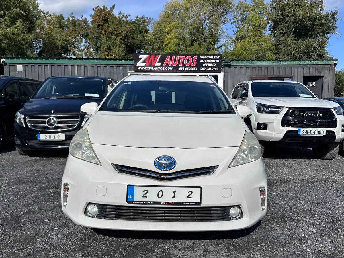 12 Toyota Prius Alpha Hybrid - Image 1