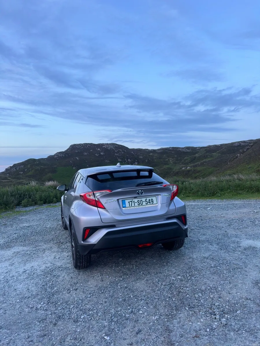 Toyota CHR hybrid  fully Irish 72.000km - Image 5