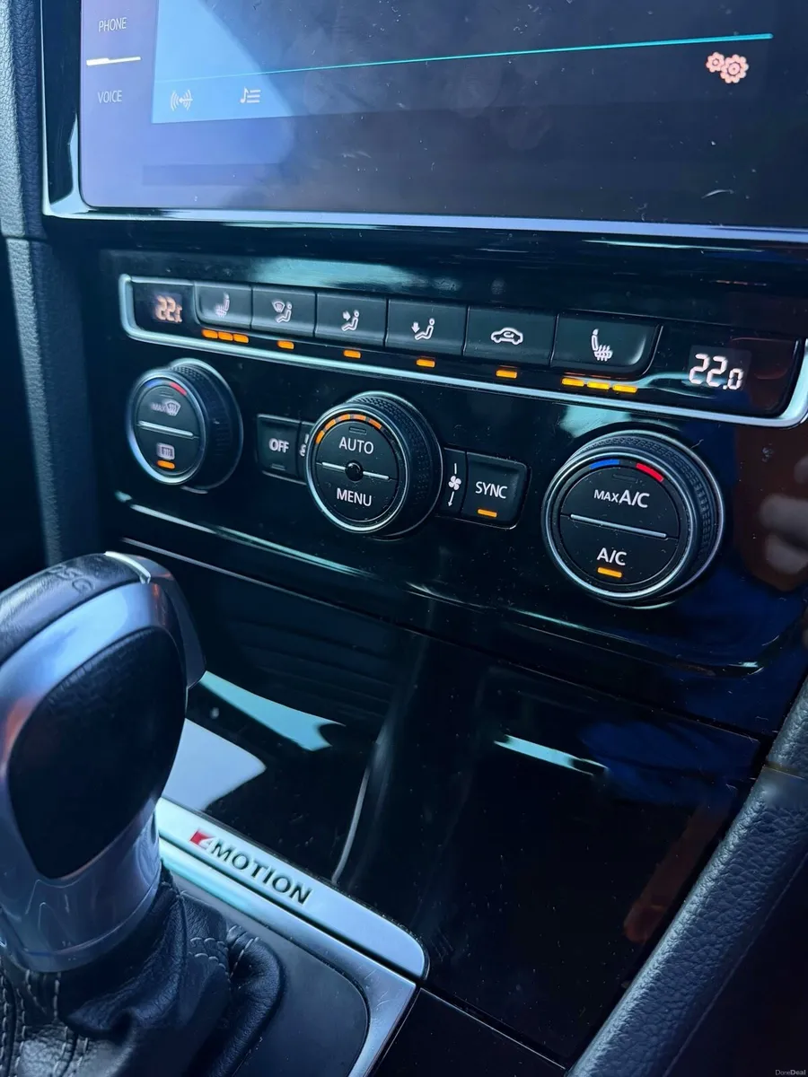 Volkswagen Golf R 2018 - Image 6