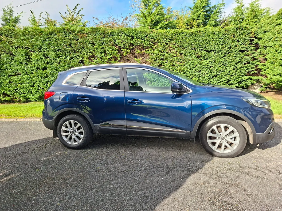Image 2 of 24