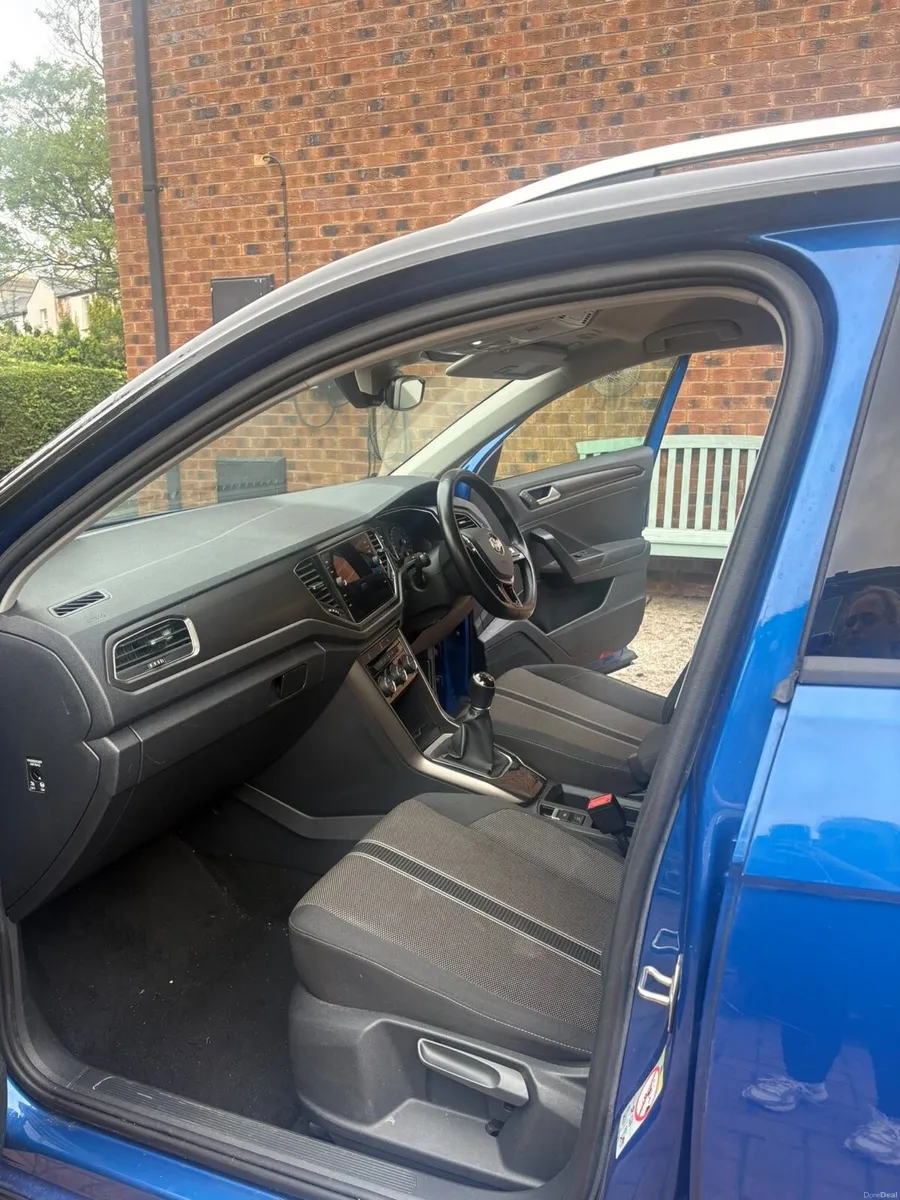 Image 2 of 10
