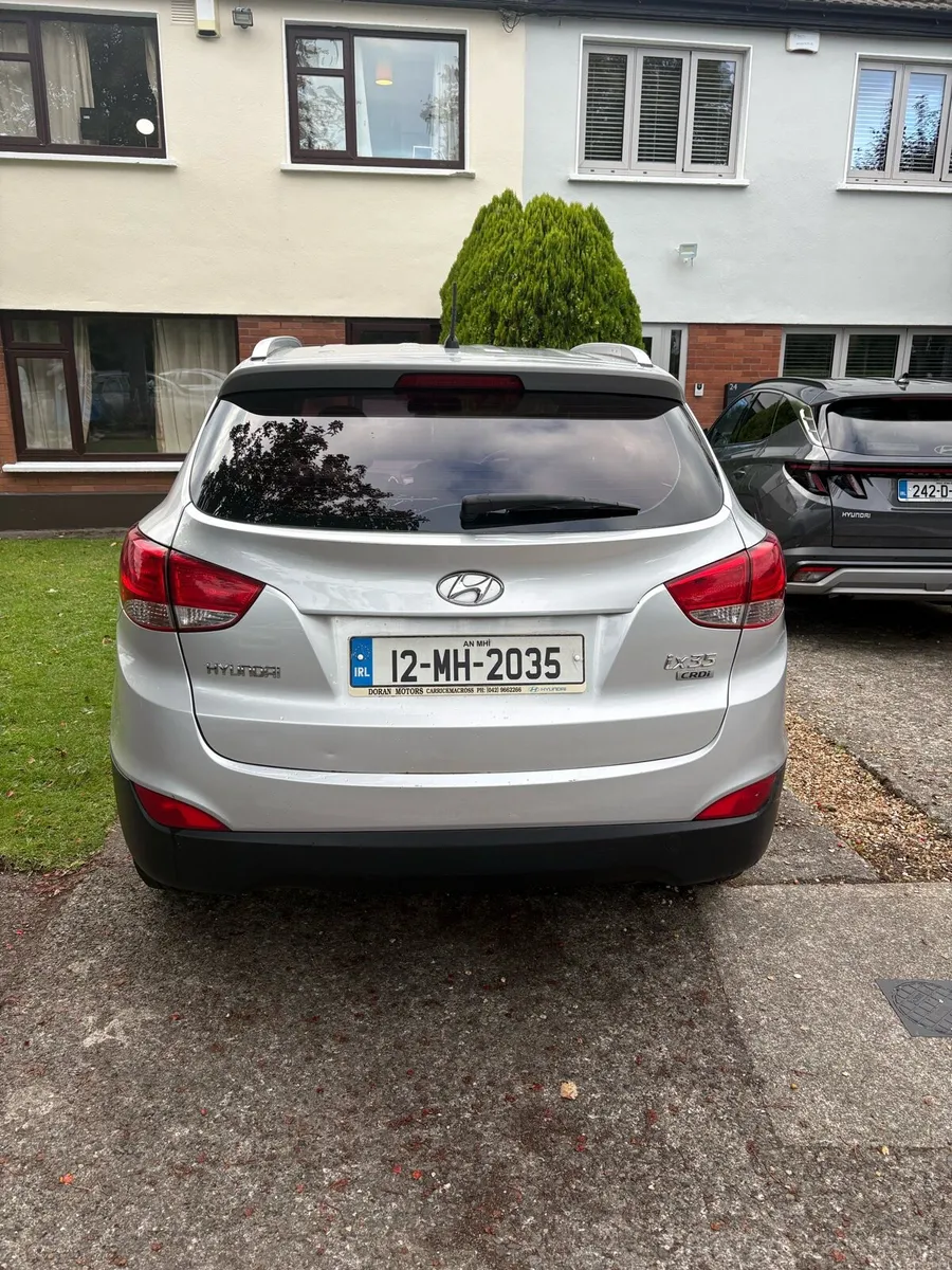 Image 4 of 11