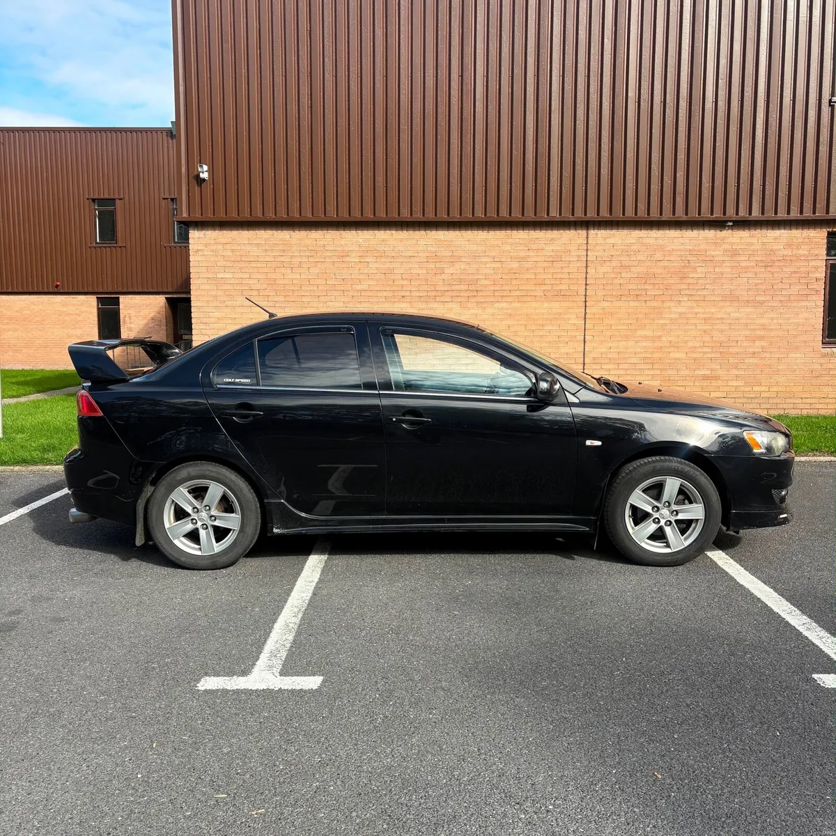 Image 4 of 12