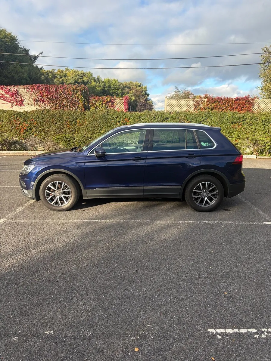 Image 3 of 10