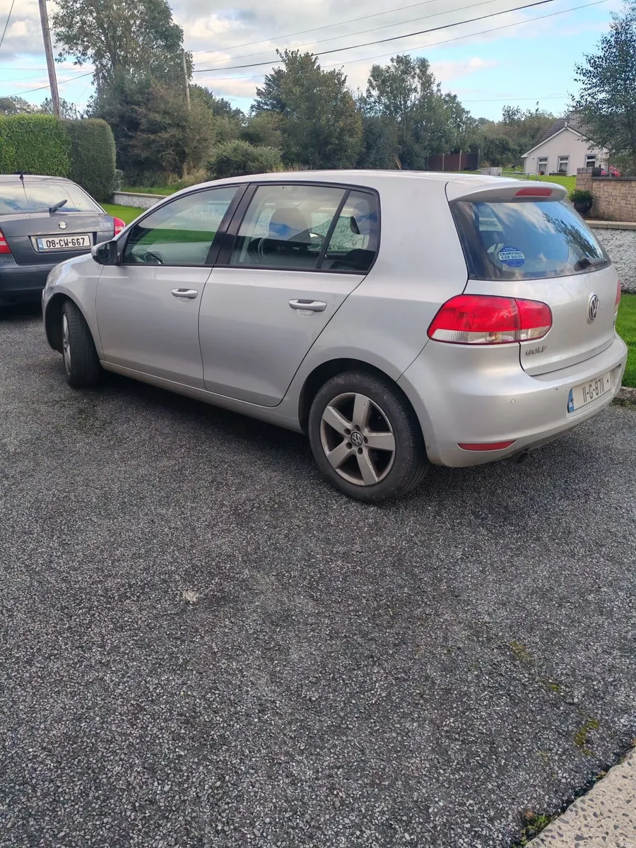 Image 4 of 4