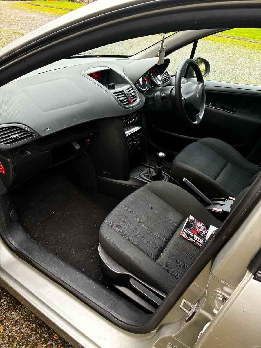 Image 4 of 10