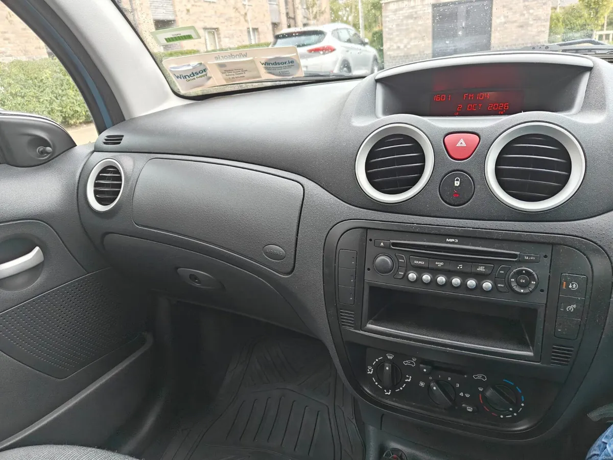 Image 4 of 5