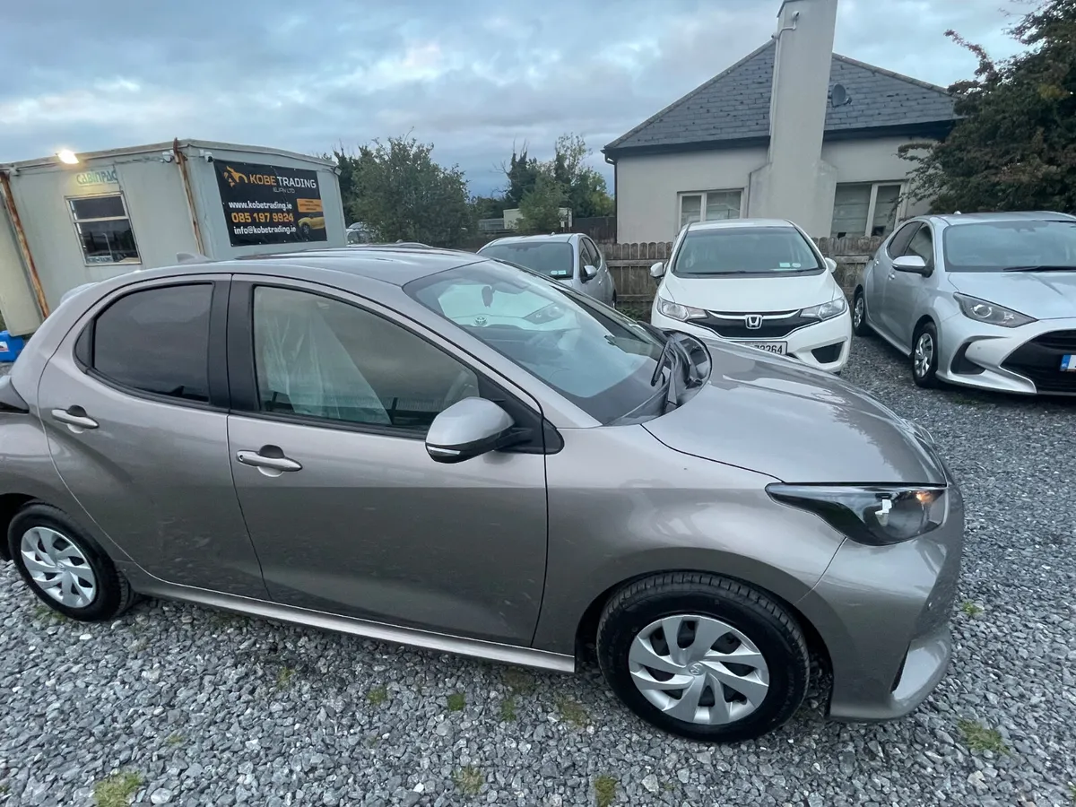 Image 2 of 25