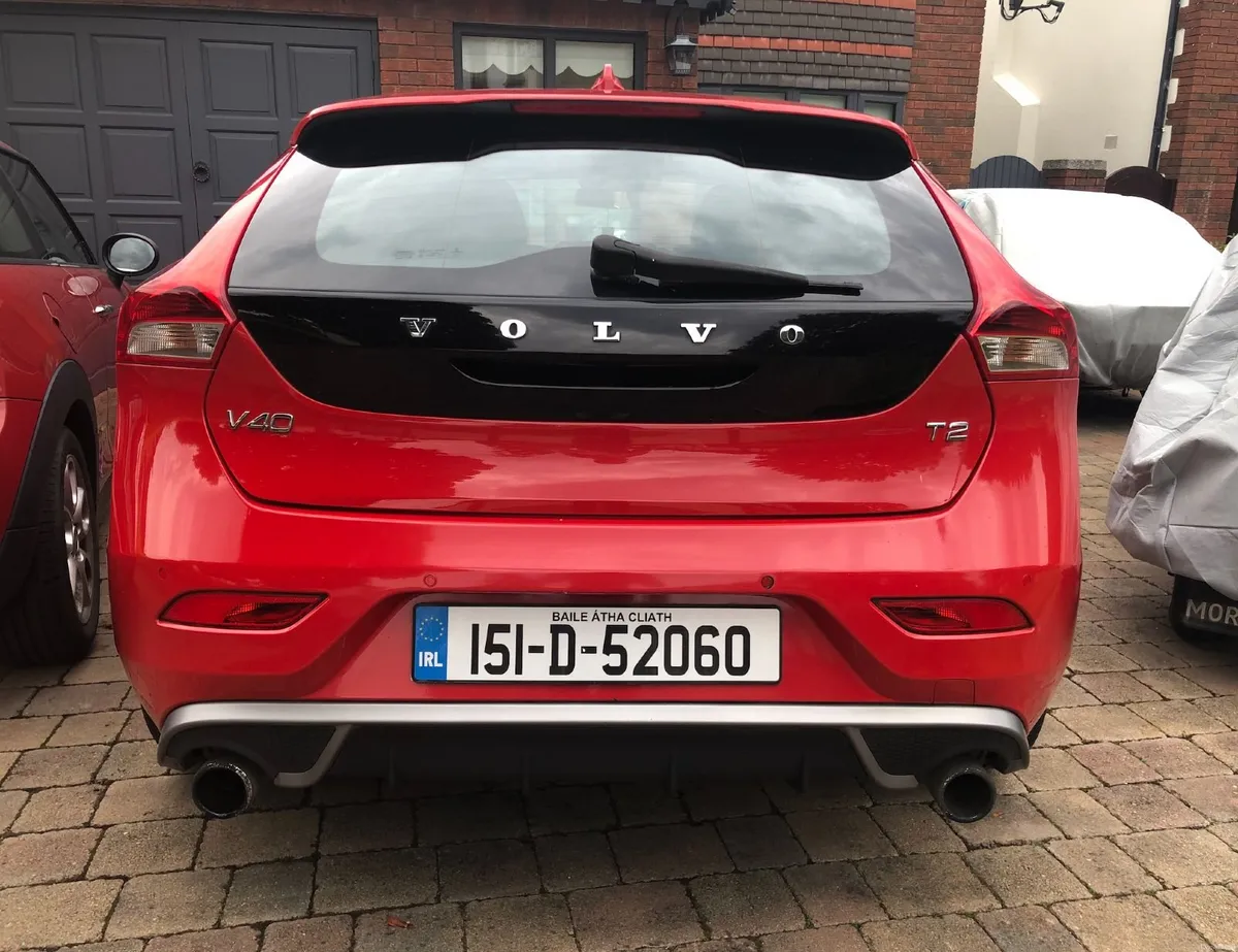 Image 2 of 11