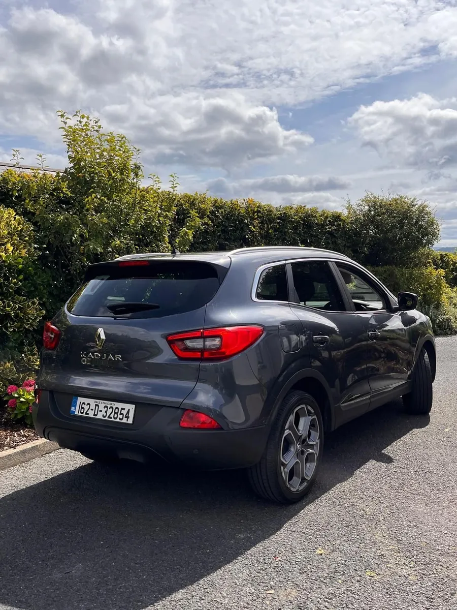 Image 2 of 10