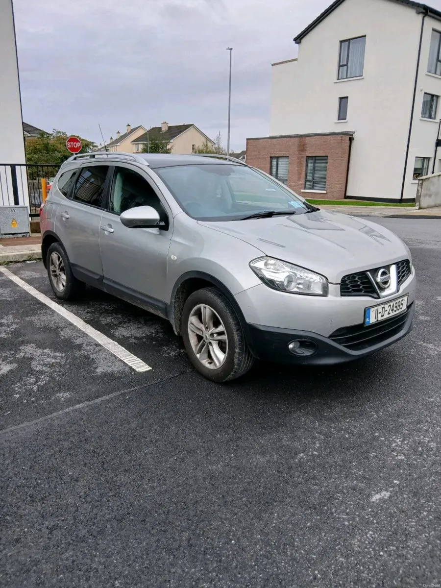 Image 1 of 4