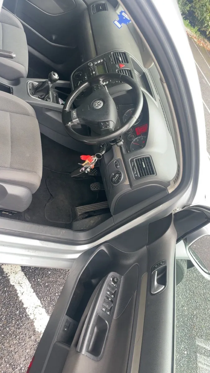 Image 4 of 4