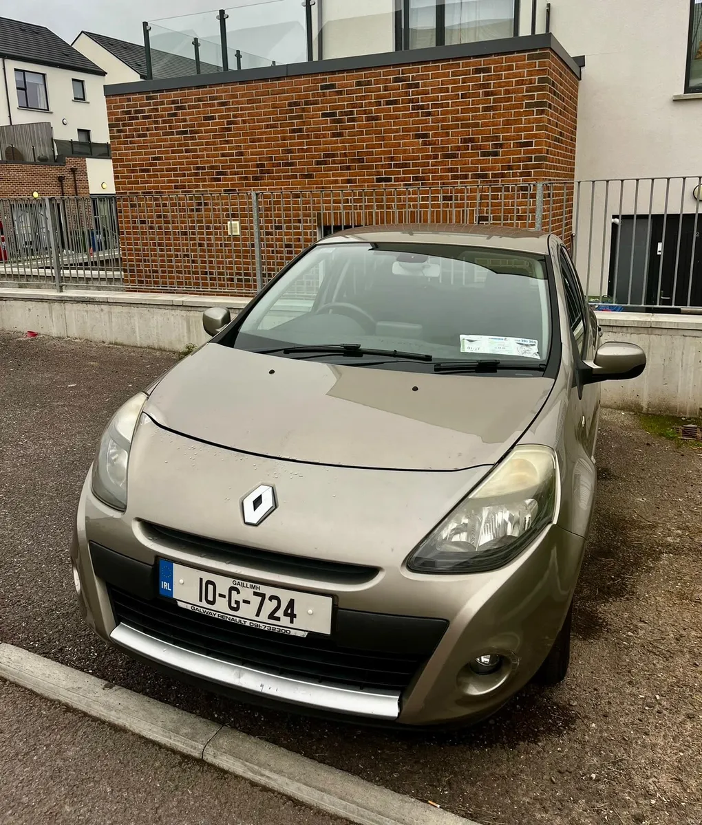 Image 2 of 7