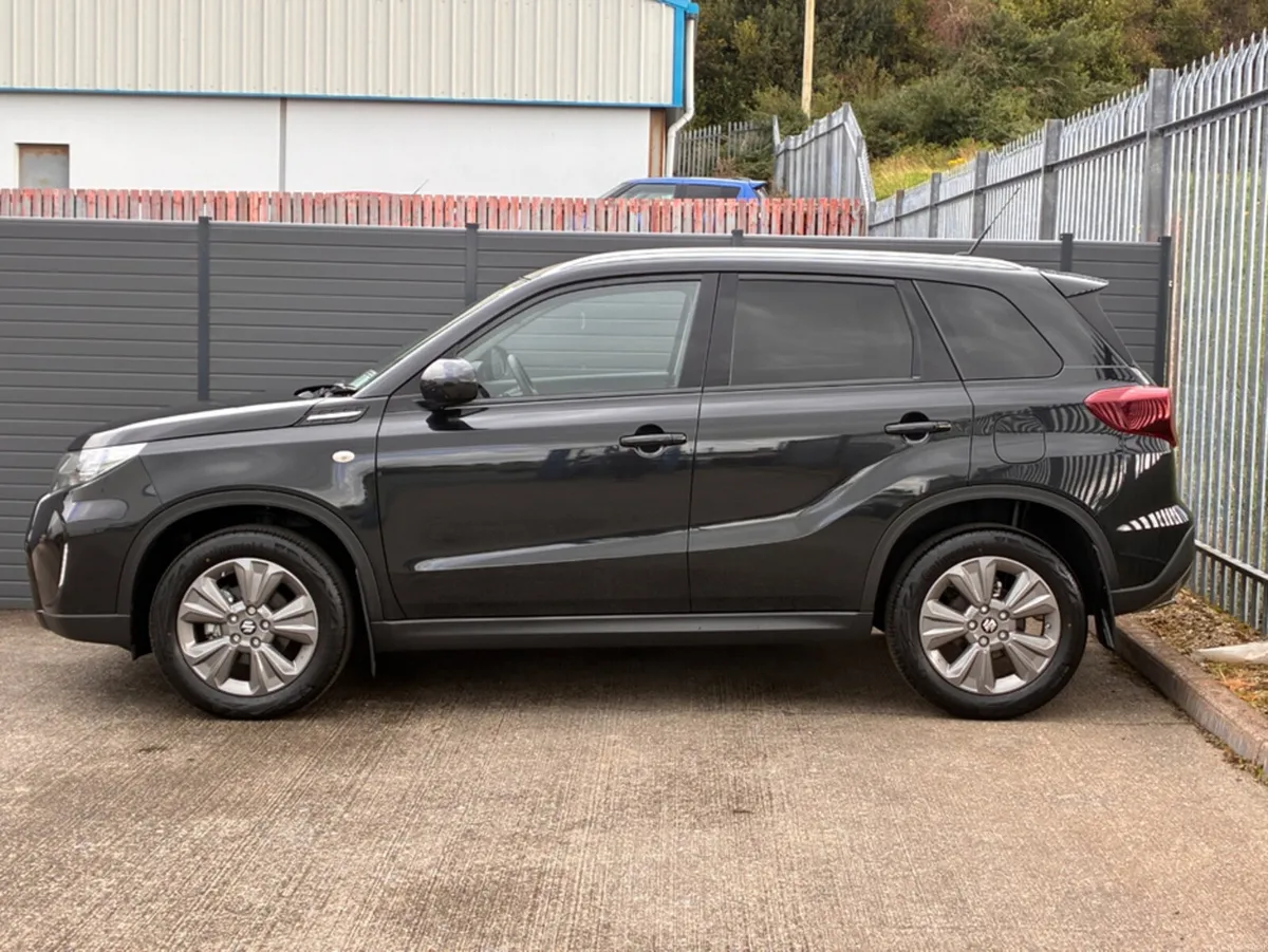 Image 3 of 19