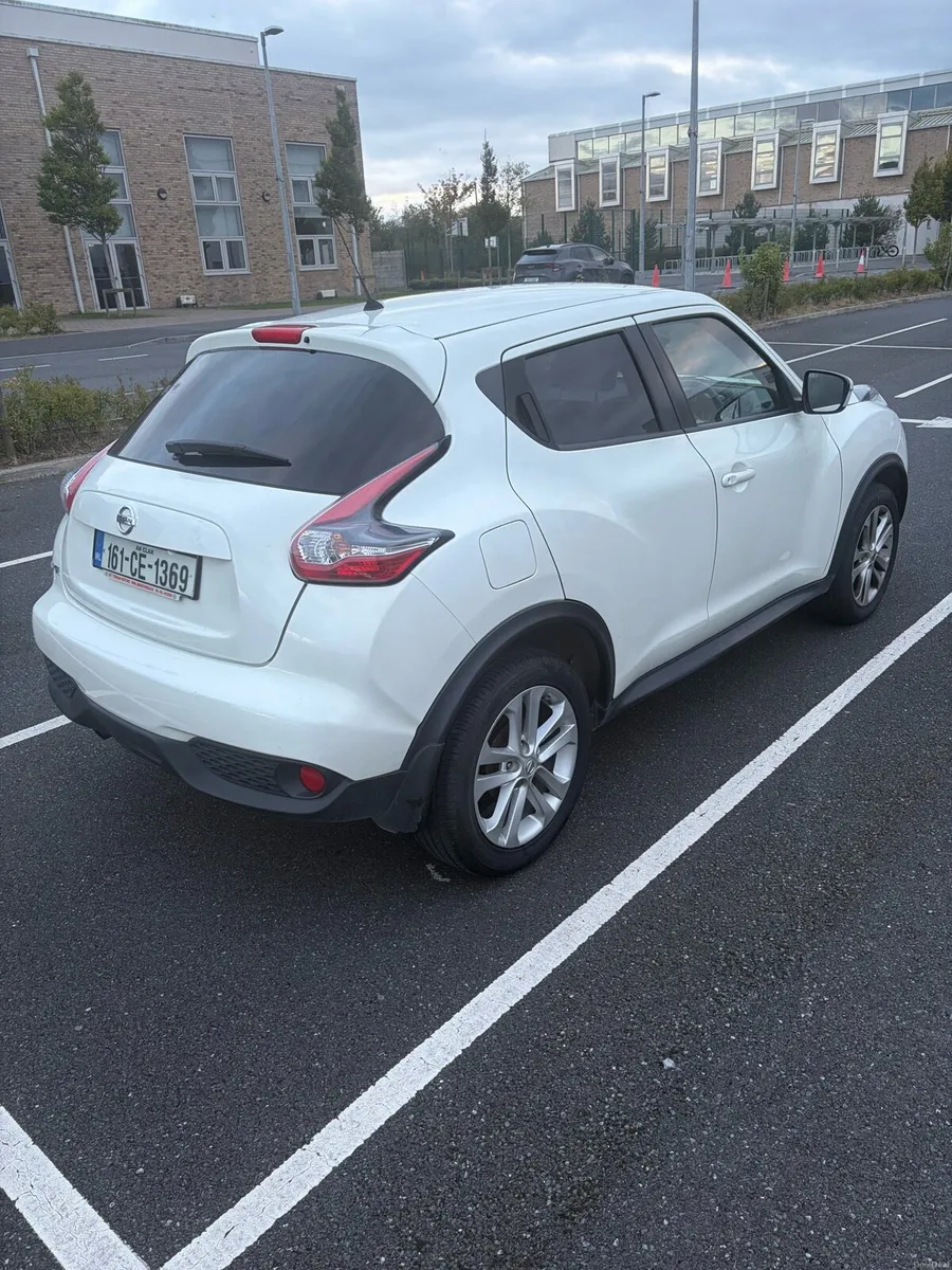 Image 5 of 20