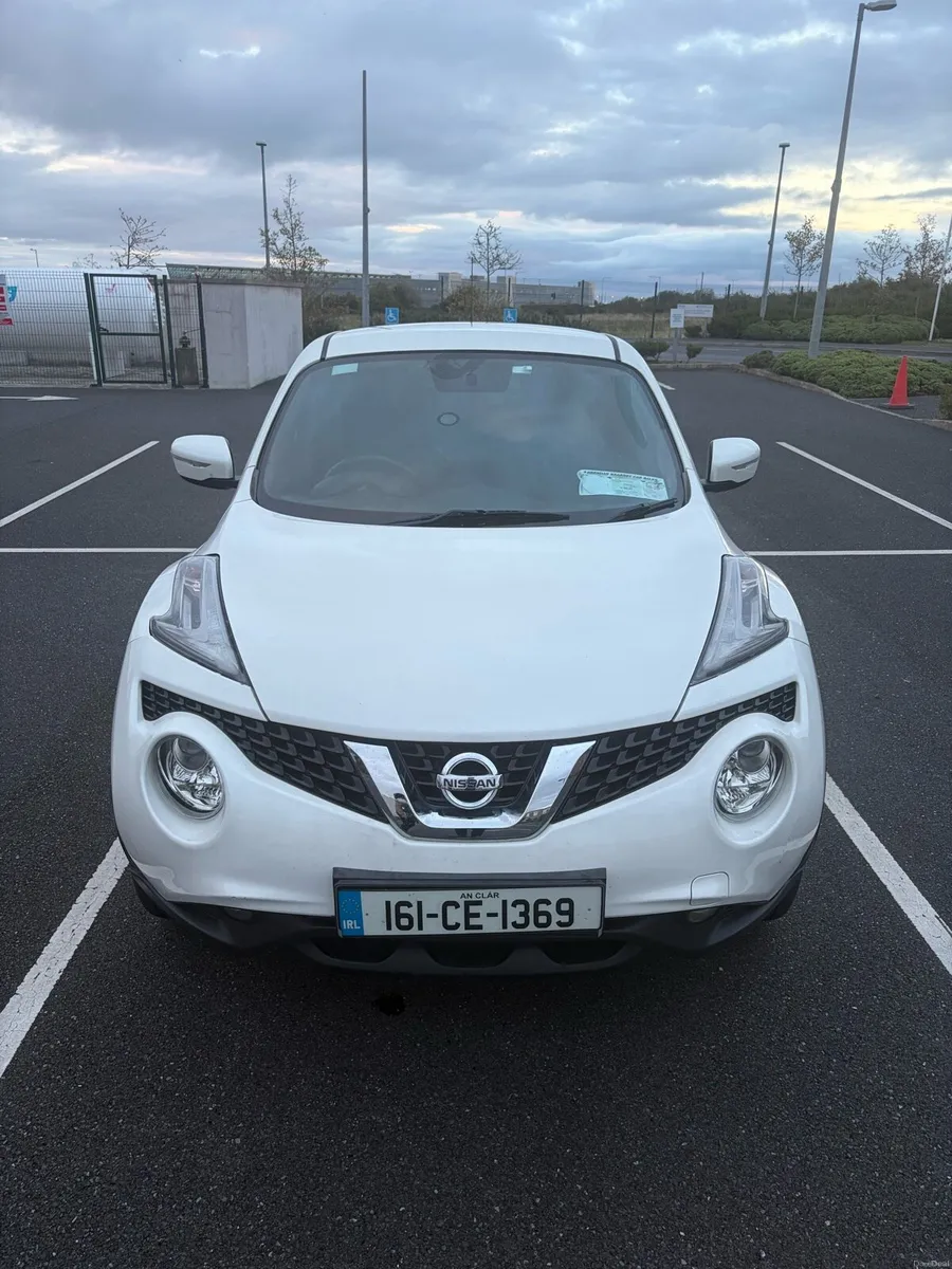 Image 3 of 20