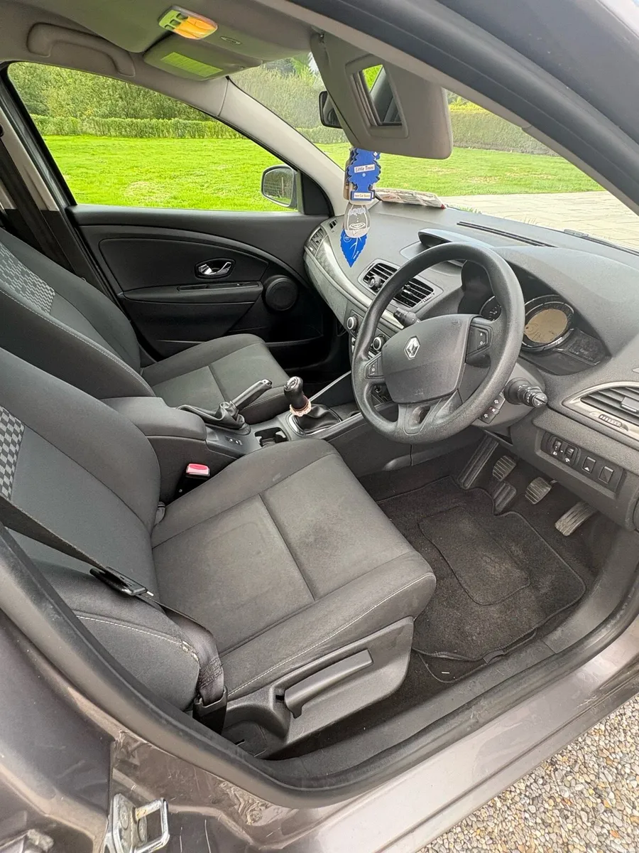 Image 4 of 10