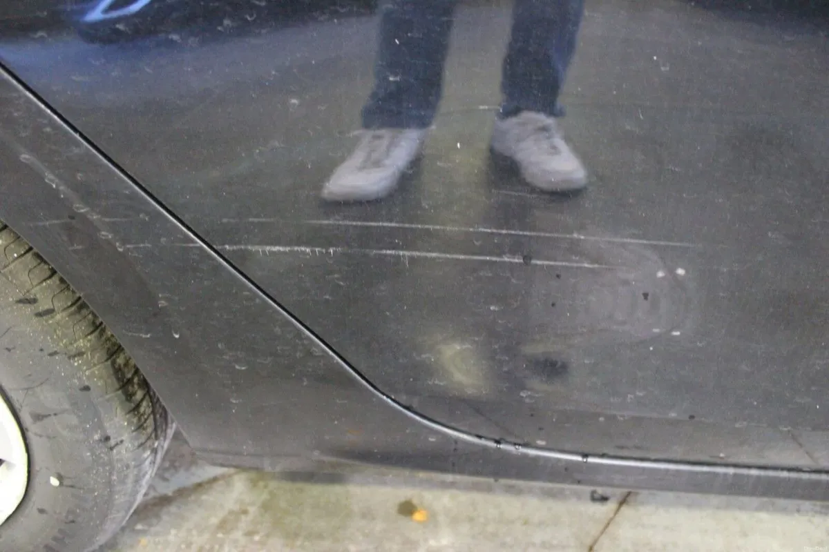 Image 3 of 25