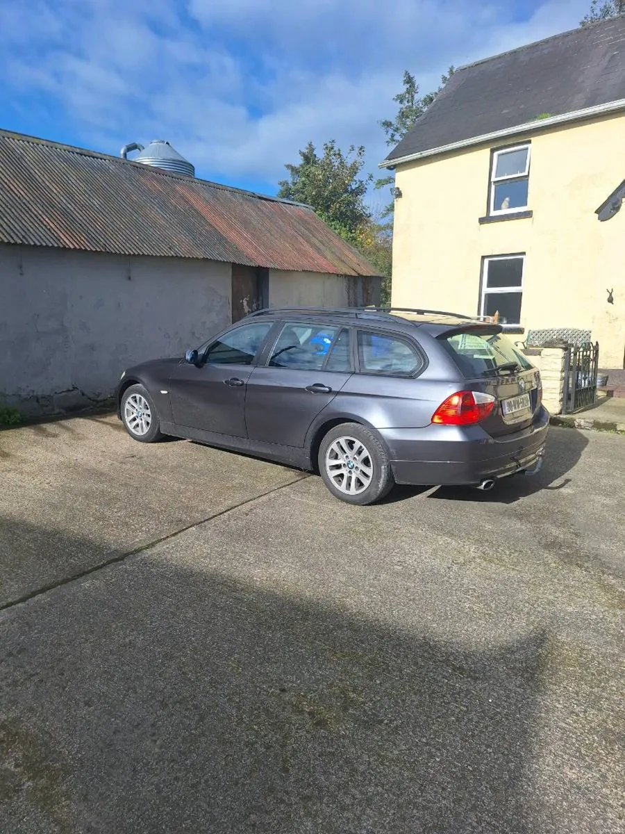 Image 2 of 10
