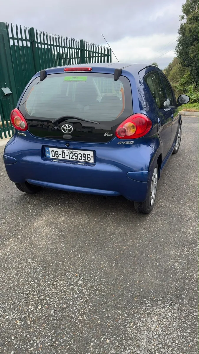 Image 4 of 6