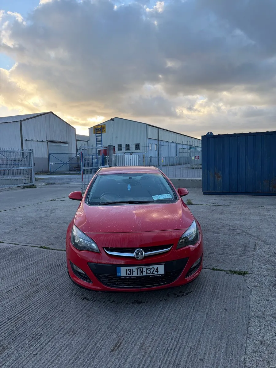 Image 2 of 10