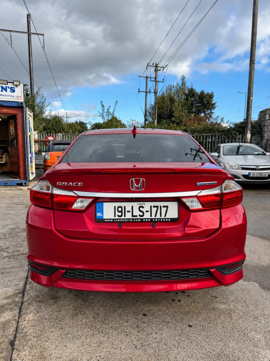 Image 2 of 21