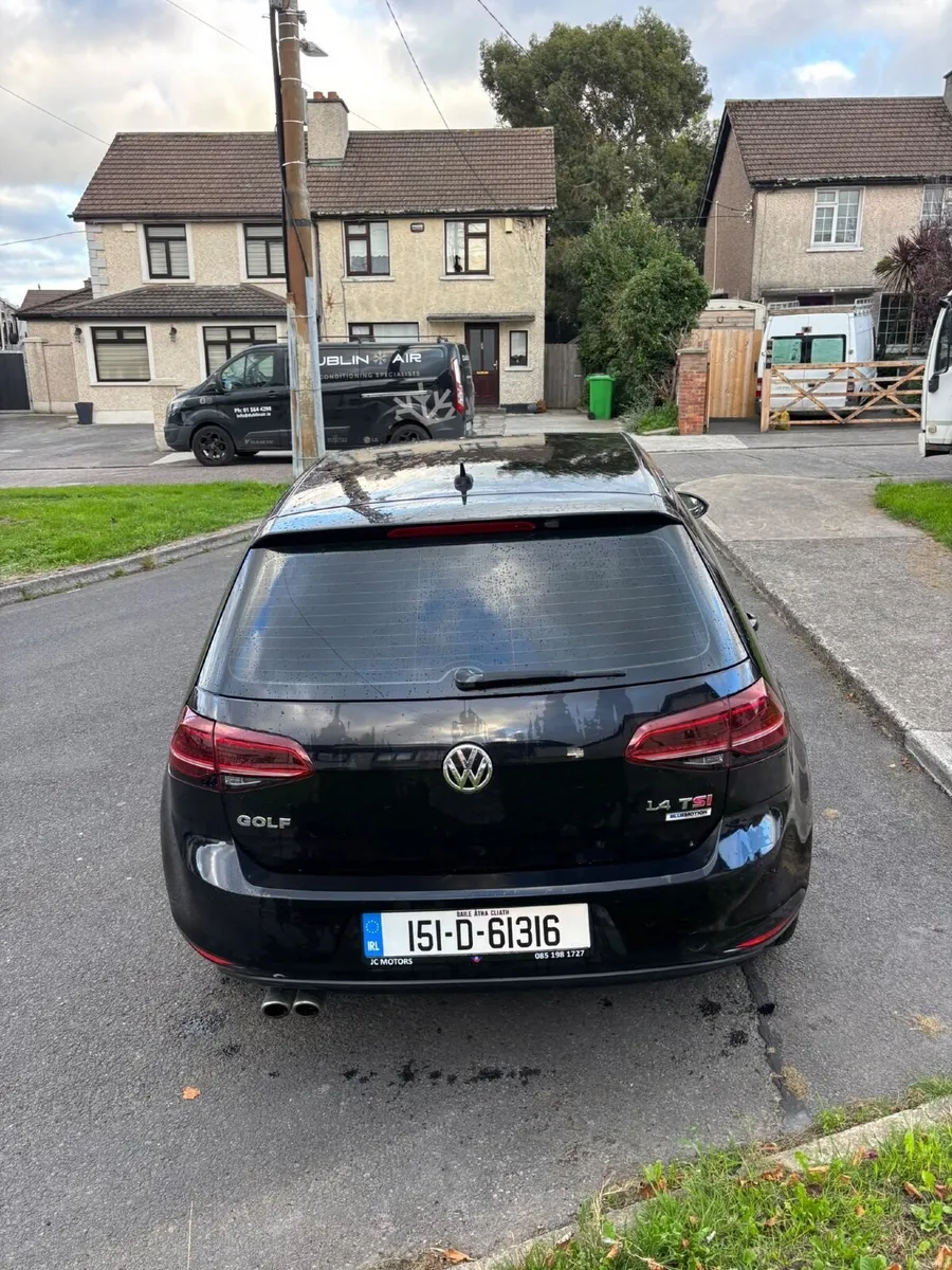 Image 4 of 6
