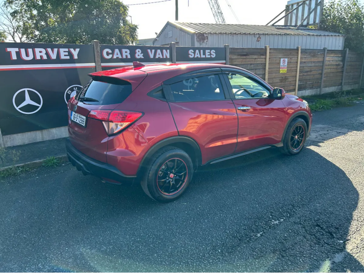Image 4 of 16