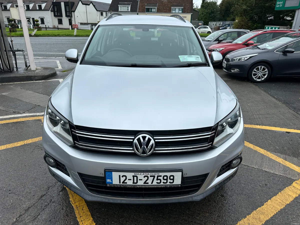 Image 2 of 10