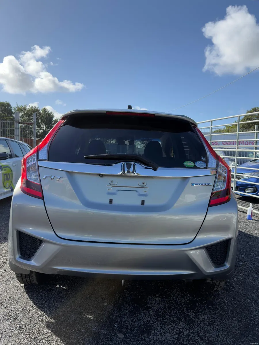 Image 2 of 24