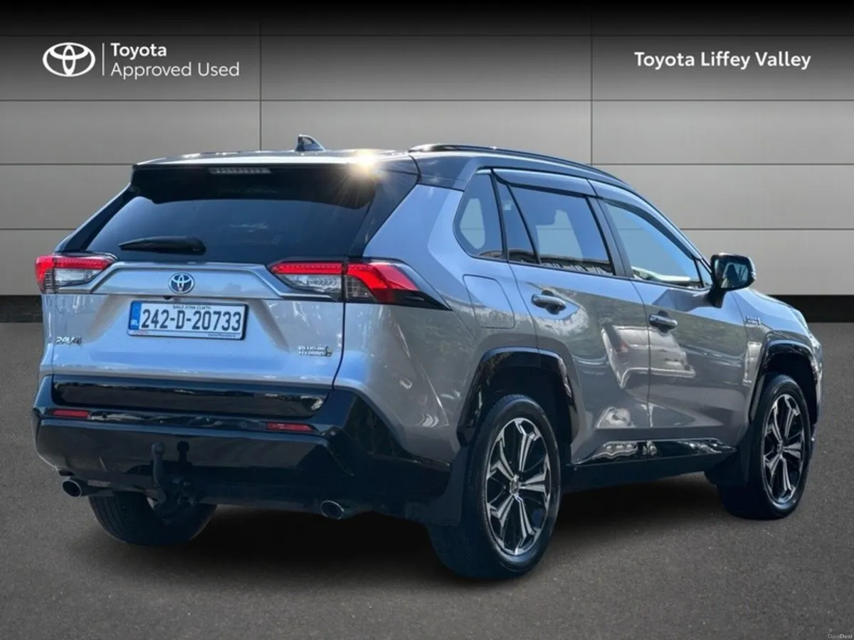 Image 2 of 10