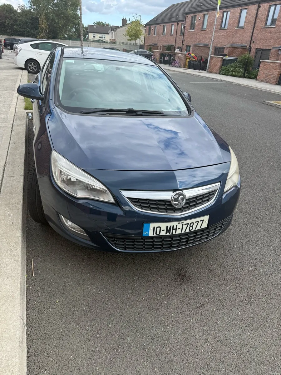 Image 1 of 8