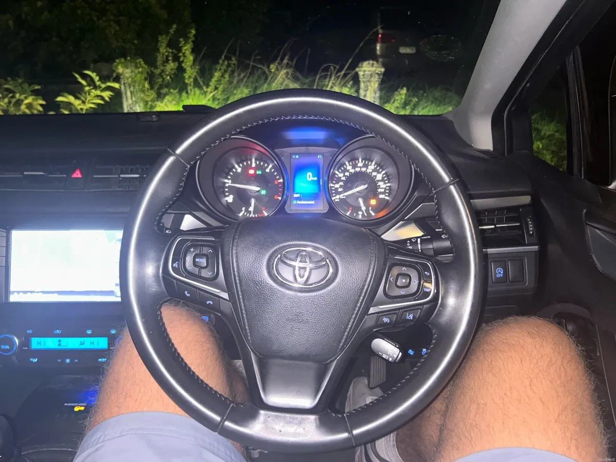 Image 6 of 6