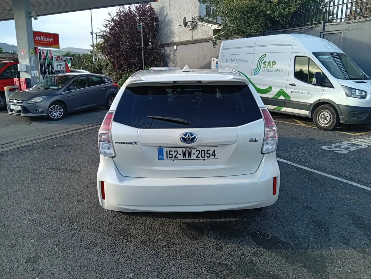 Image 5 of 11