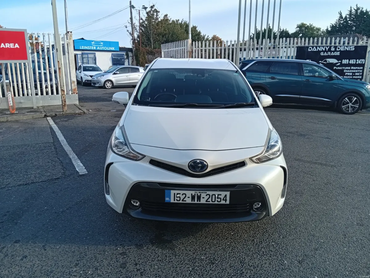 Image 2 of 11