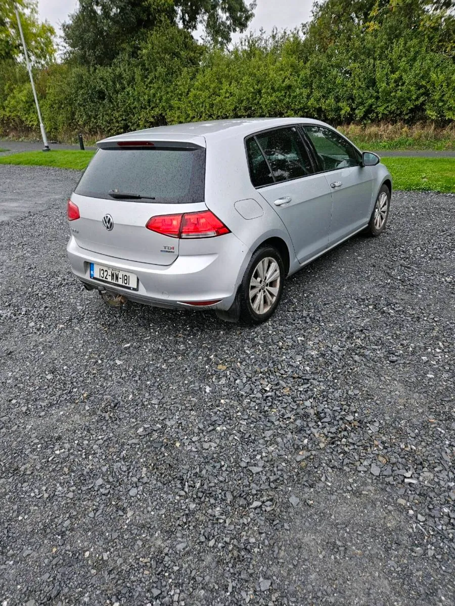 Image 4 of 9