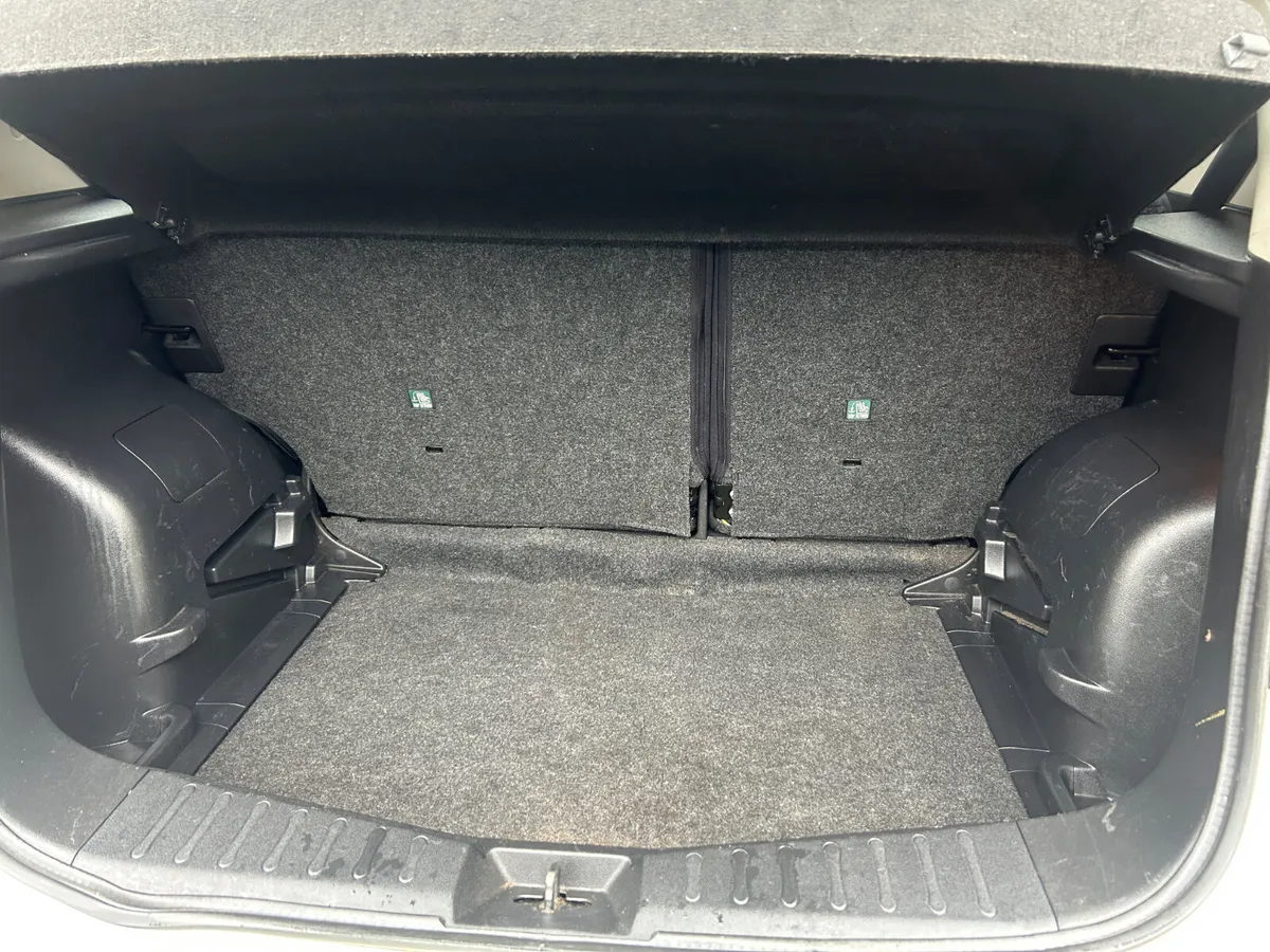 Image 6 of 9