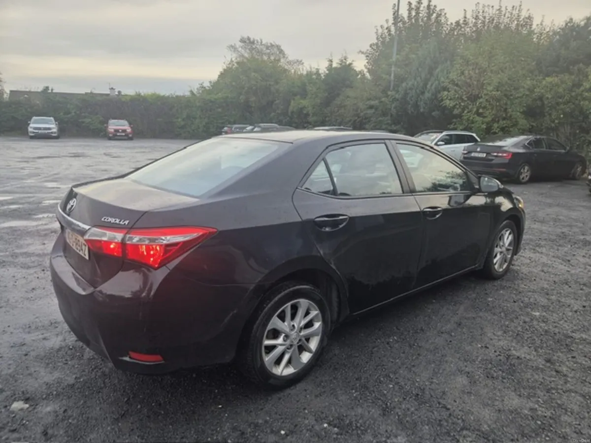 Image 3 of 10