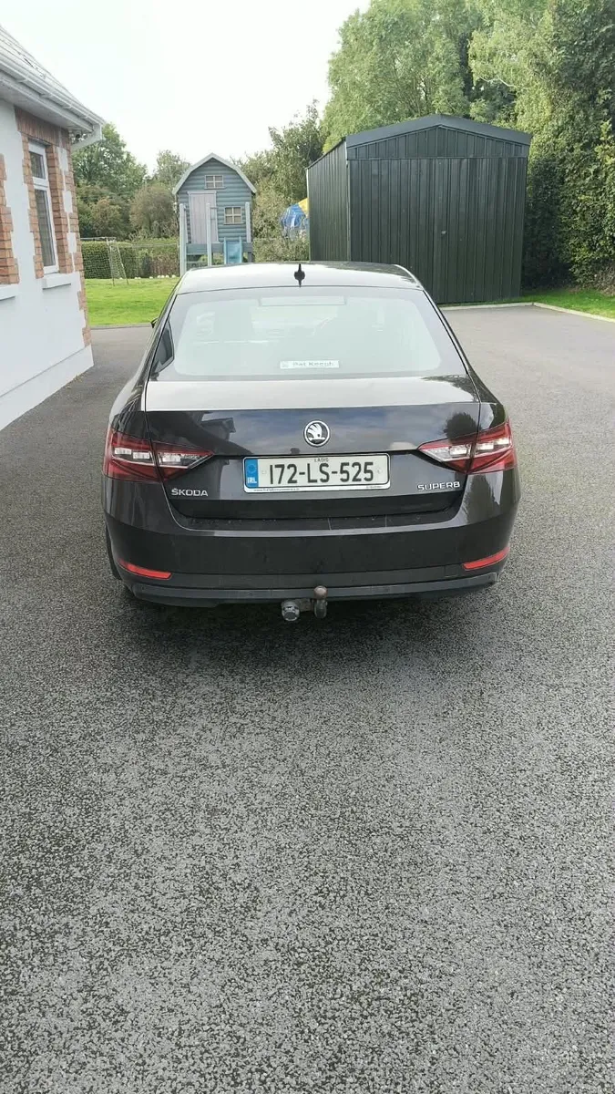 Image 2 of 10